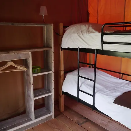 Glamping Im Safaritent * باد ساخسا