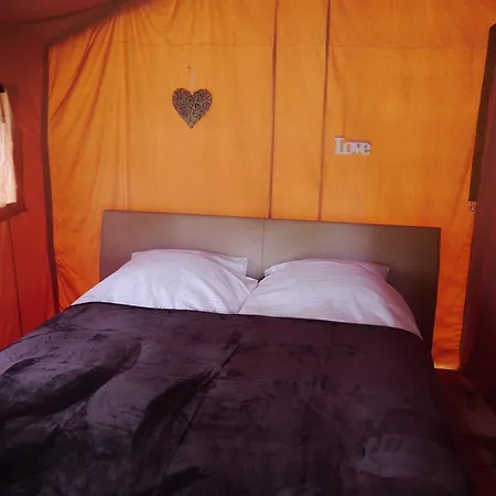 Glamping Im Safaritent